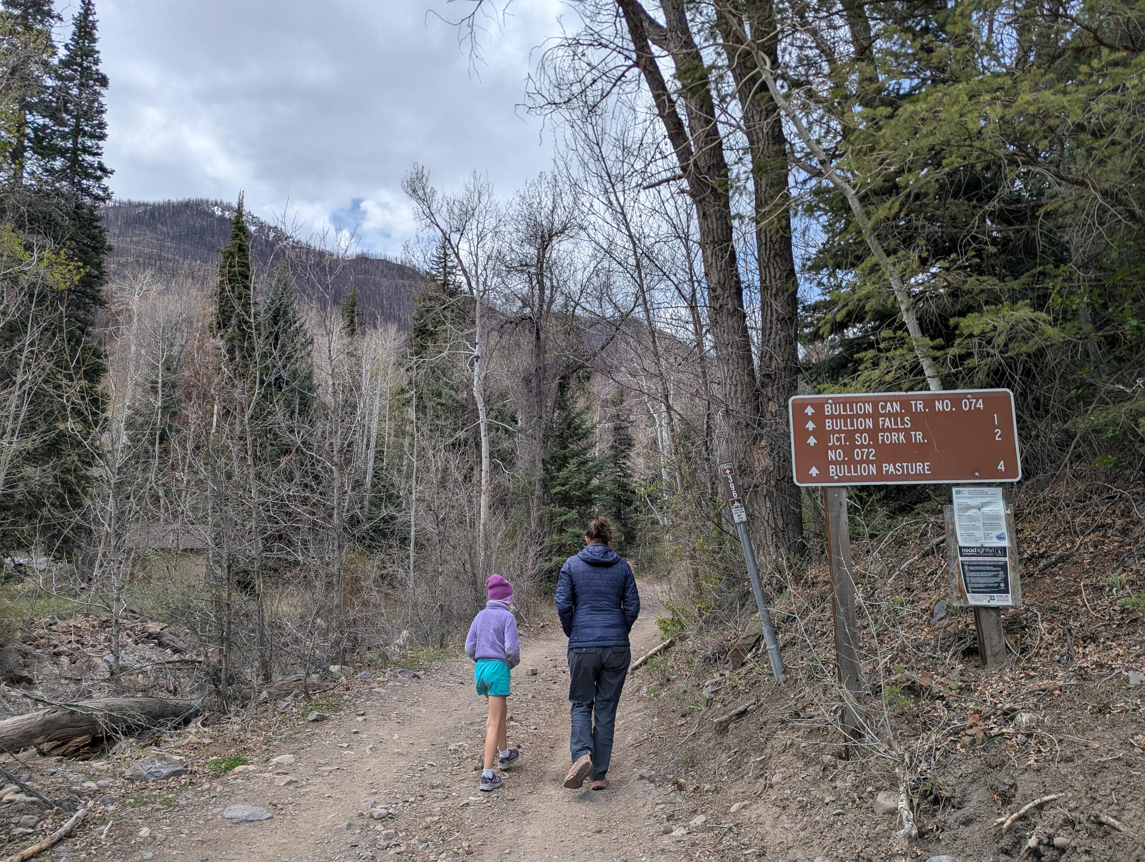 Getting started on the hike.