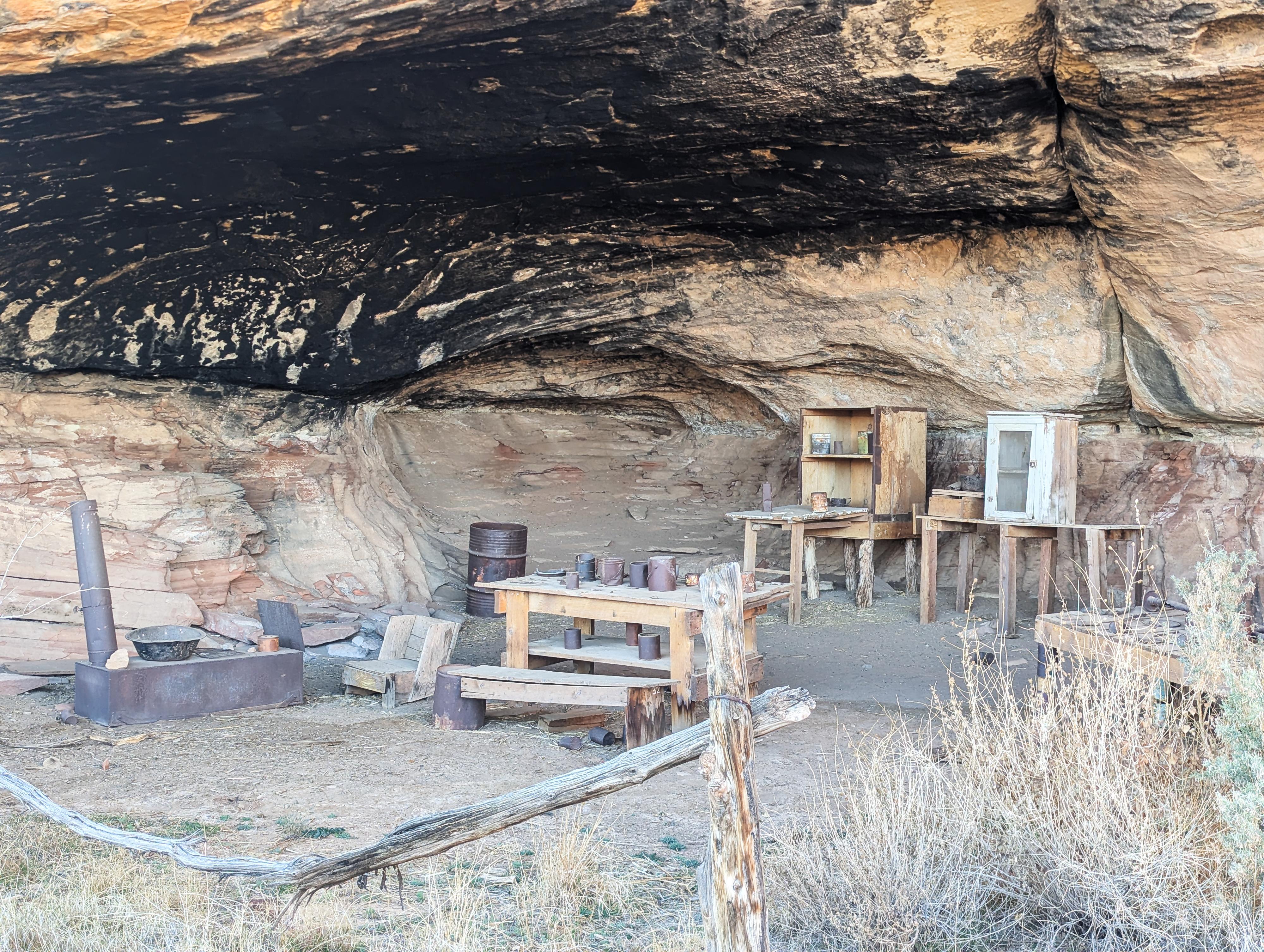 The cowboy camp at Cave Spring