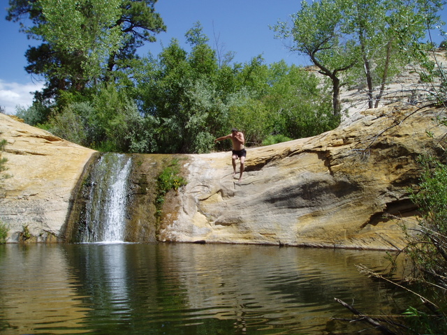 lower calf creek falls trailhead