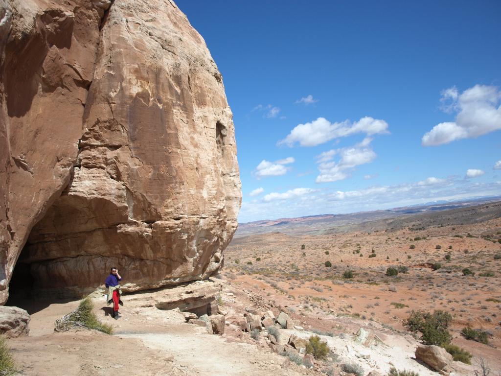 Roadside Attraction Tusher Tunnel Moab Road Trip Ryan