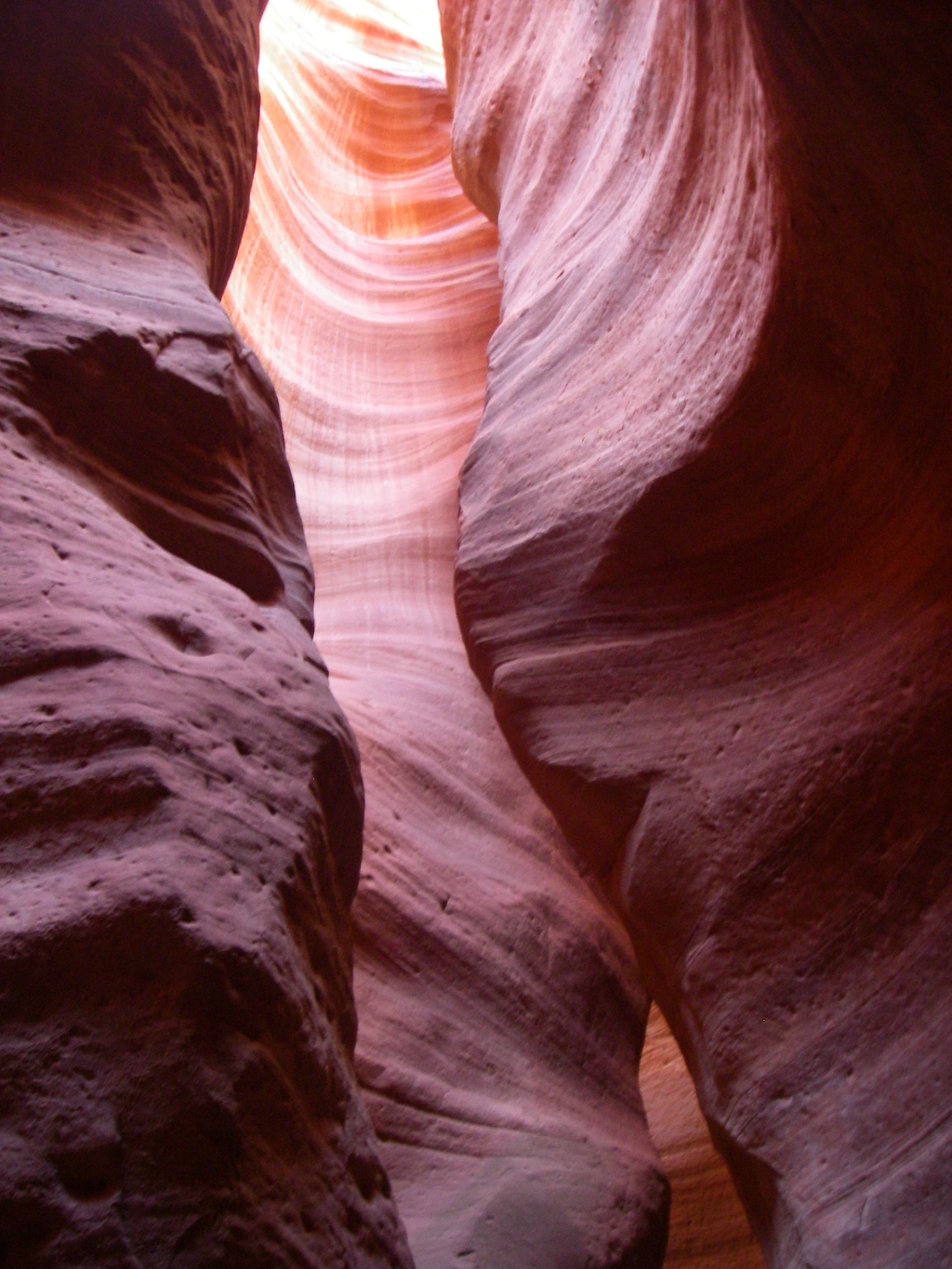Amazing Red Cave - Sand Cave